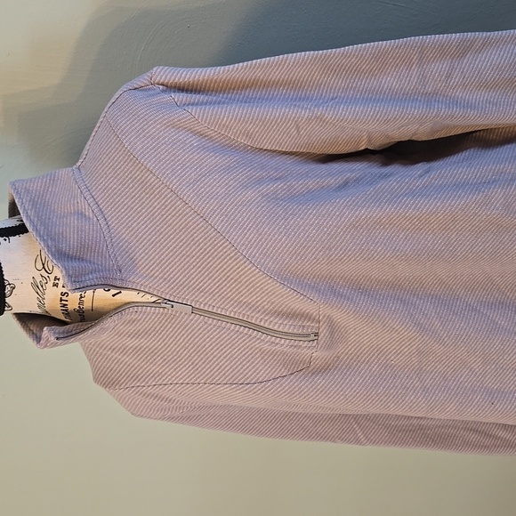 Gray Athletic 1/4 Zip - Picture 5 of 5